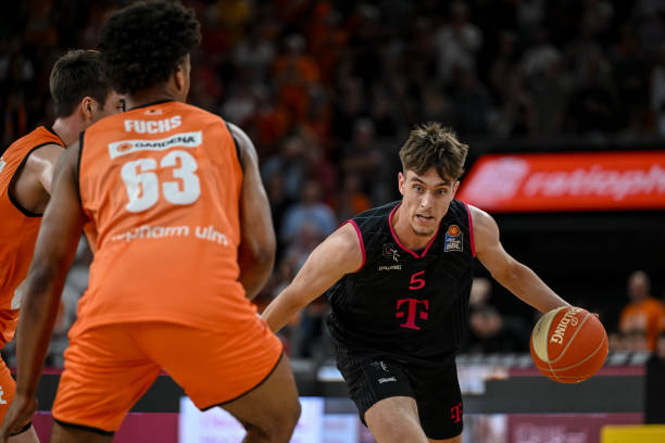 赛场秩序维 赛场秩序维